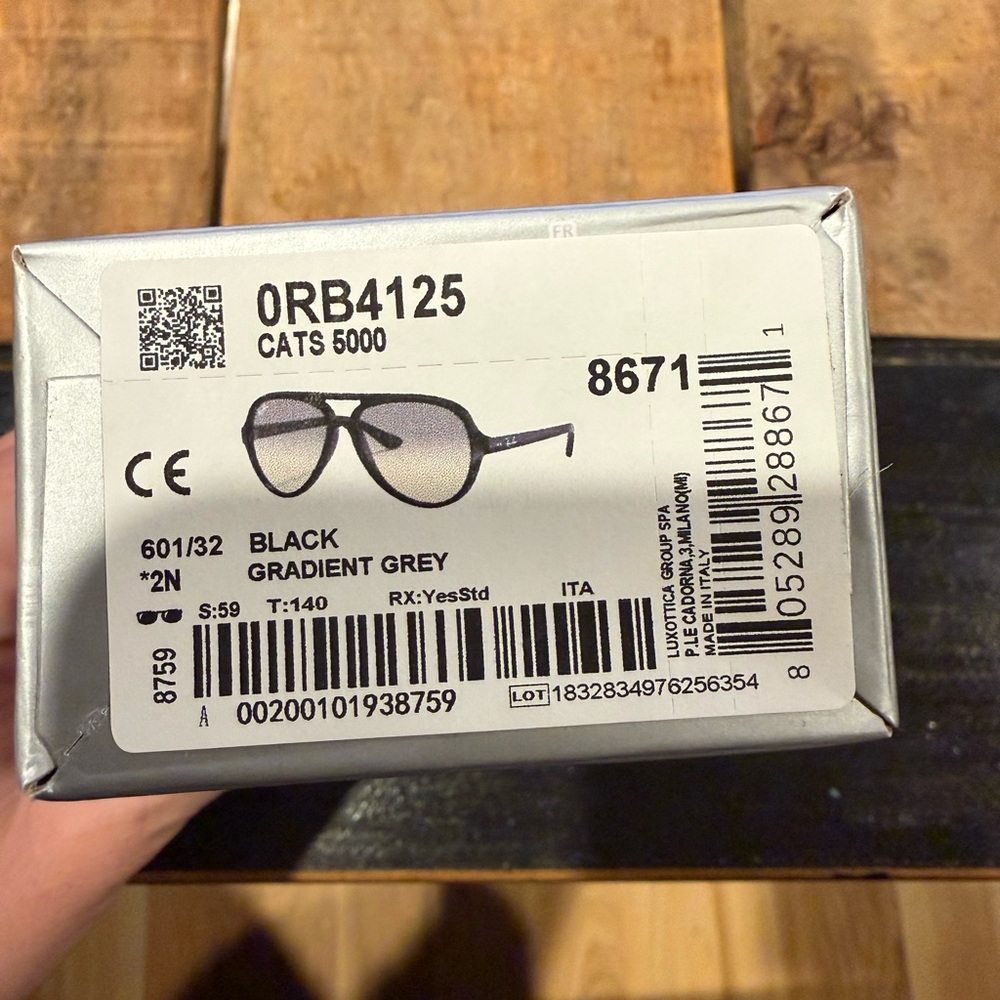 Ray-Ban Black and Gradient Grey Aviator Sunglasses